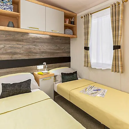 Cedarwood 30 - Uk51140