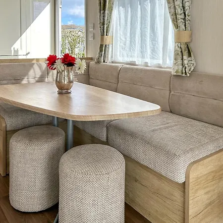 Cedarwood 30 - Uk51140 *