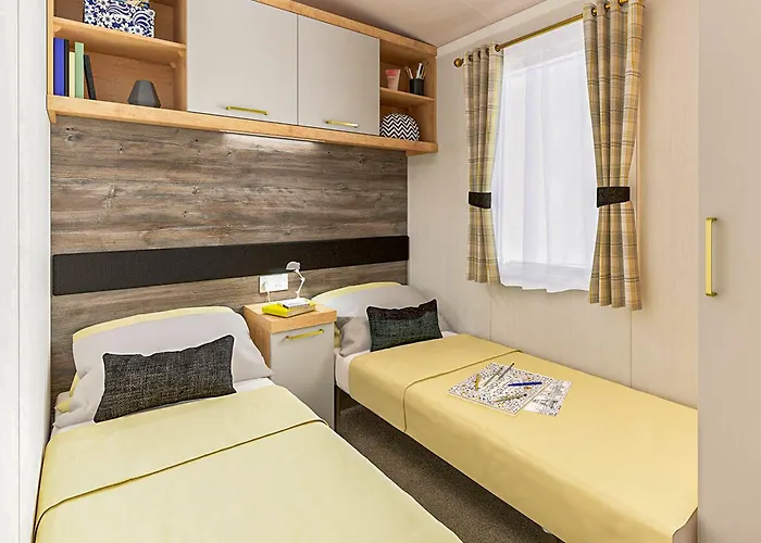 Cedarwood 30 - Uk51140